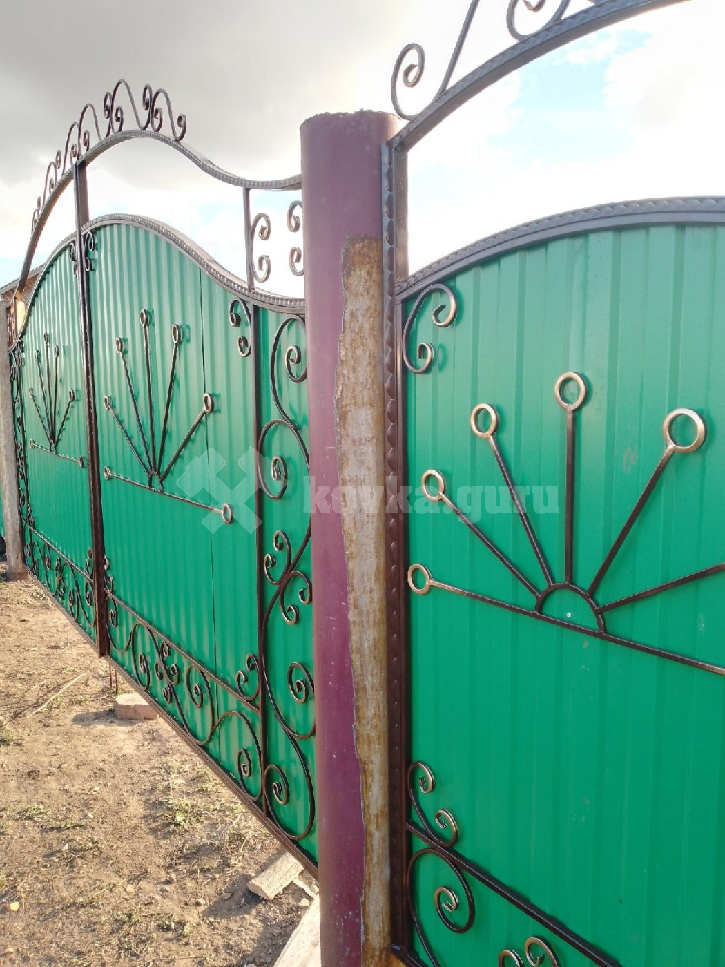 выпрямить гаражные ворота. откатные алюминиевые ворота 4000х2000 под профнастил. выправление гаражных ворот. диагональ на калитке. как выровнять ворота в гараже.